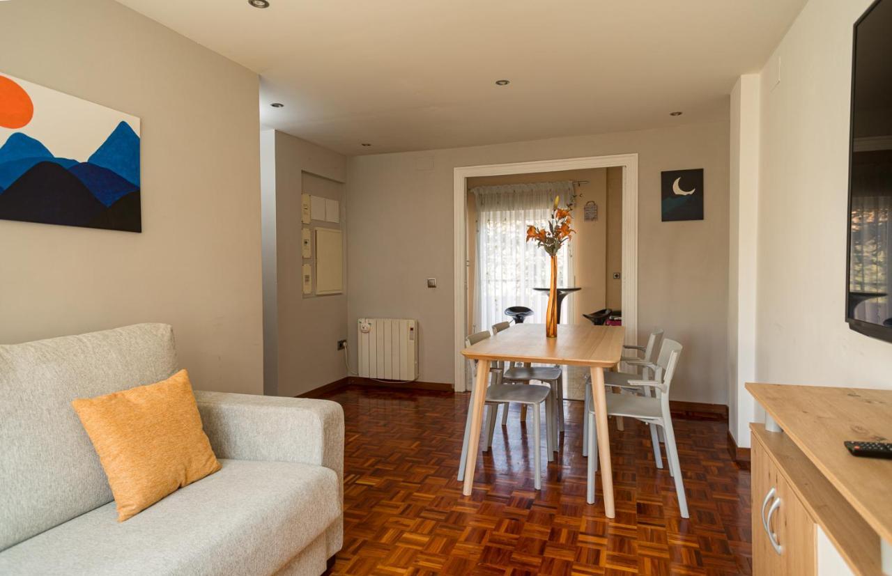 Apartamento El Pilar 4 Zaragoza Dış mekan fotoğraf