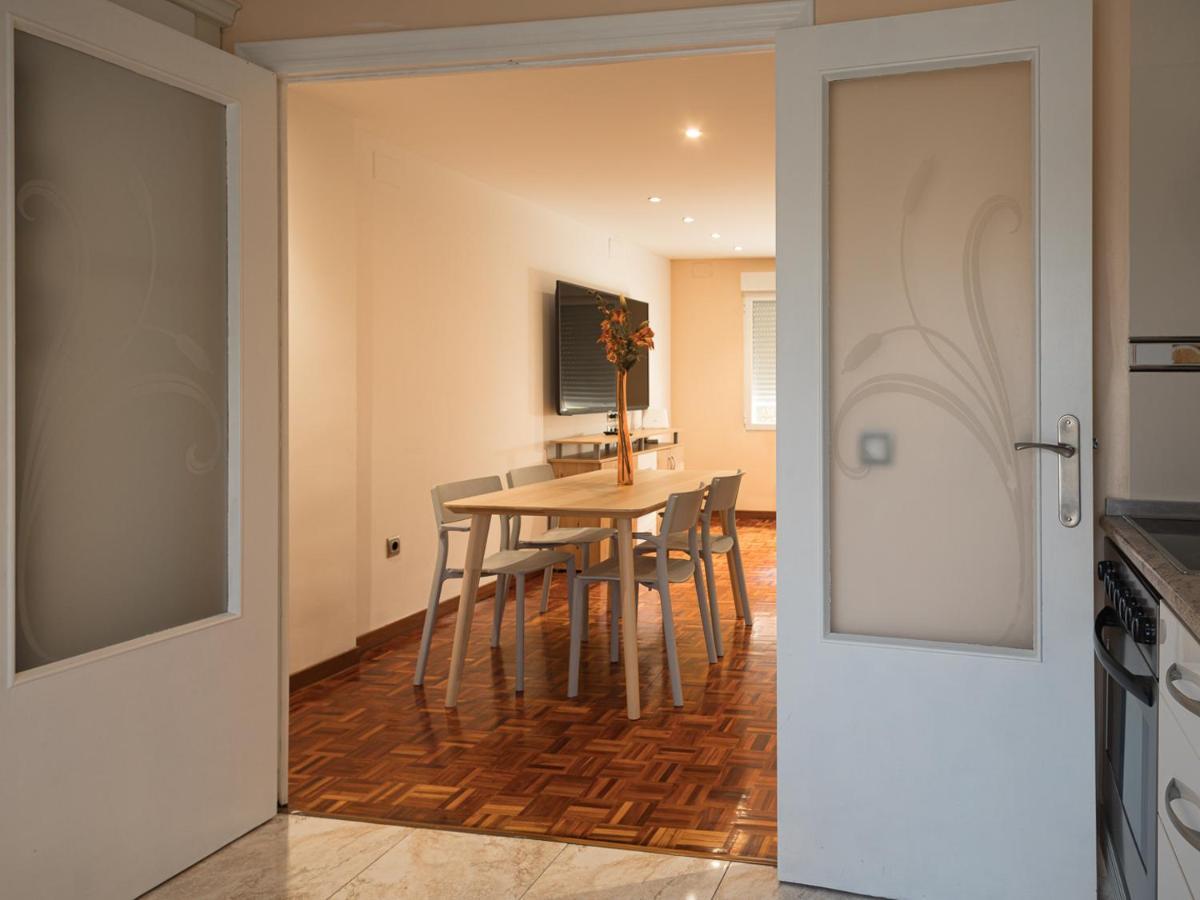 Apartamento El Pilar 4 Zaragoza Dış mekan fotoğraf